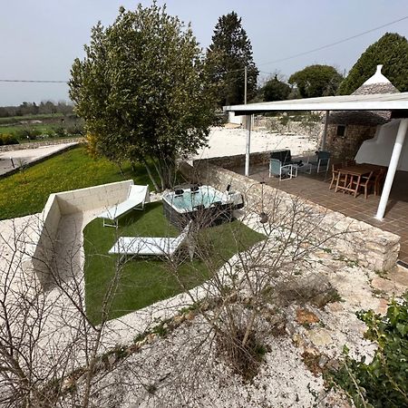 ノーチ Trulli In Contradaヴィラ エクステリア 写真