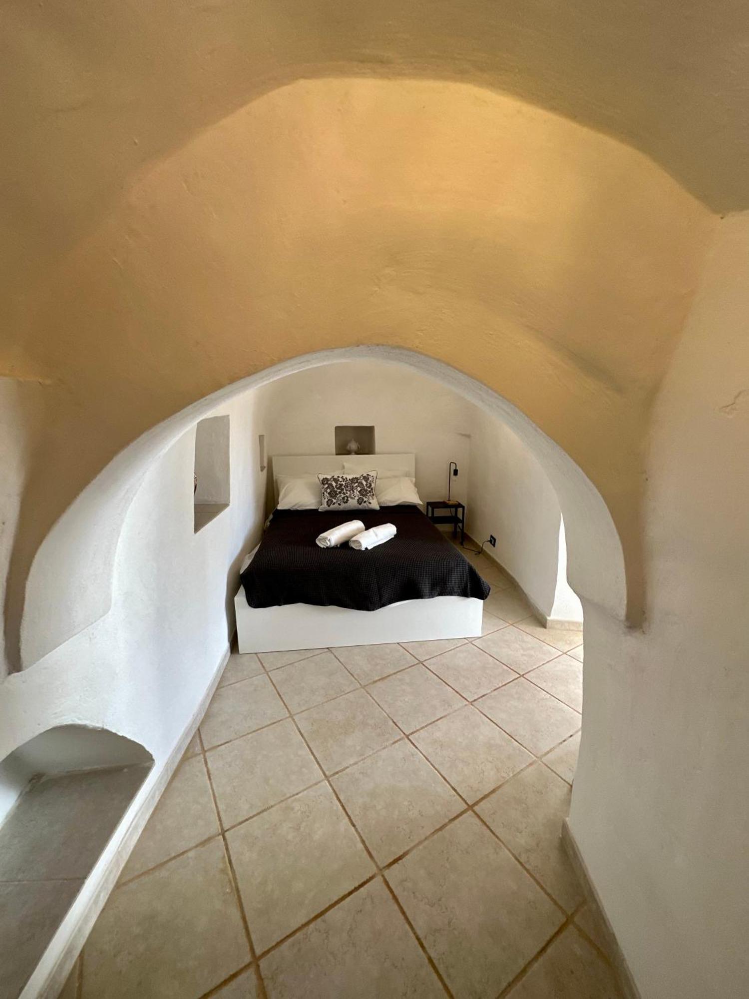 ノーチ Trulli In Contradaヴィラ エクステリア 写真