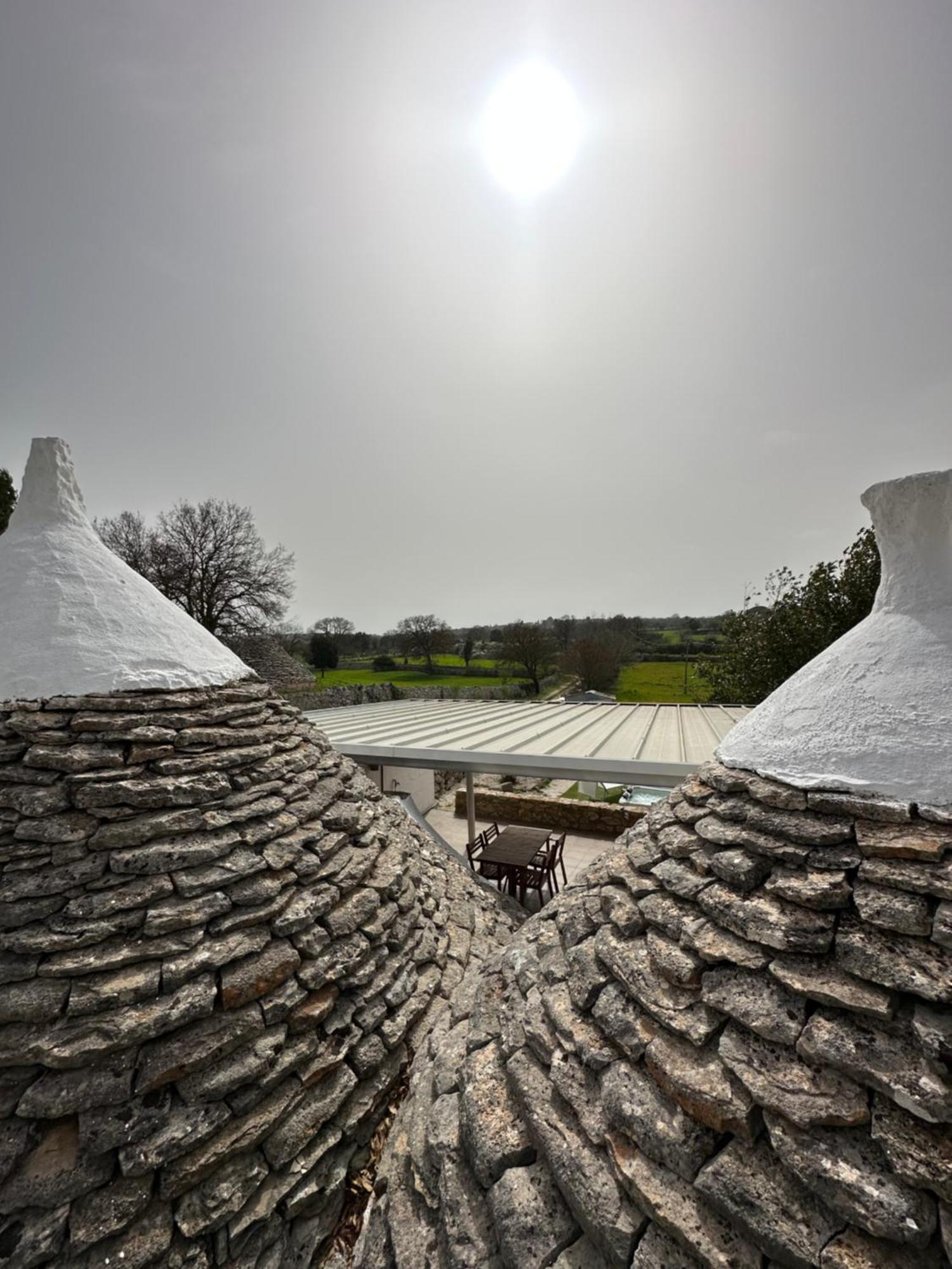ノーチ Trulli In Contradaヴィラ エクステリア 写真