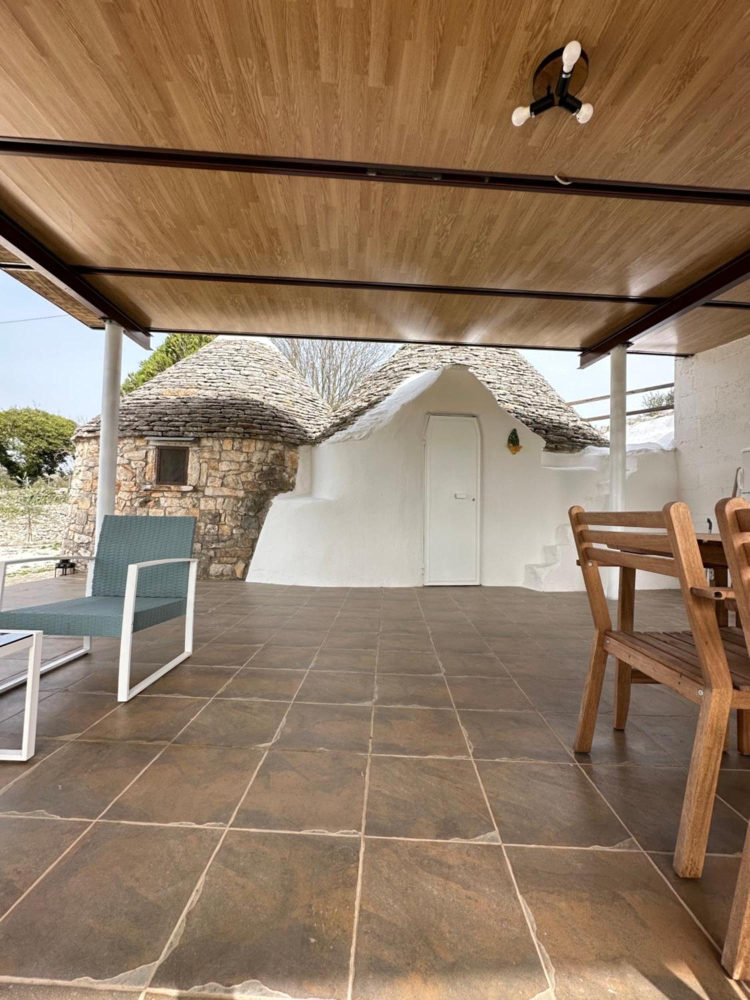 ノーチ Trulli In Contradaヴィラ エクステリア 写真